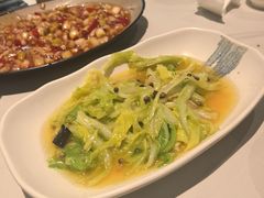 炝炒莲花白-三猫黑鱼花(南大店)