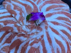 -老牌坊云南鱼豆花火锅(哈西万达店)