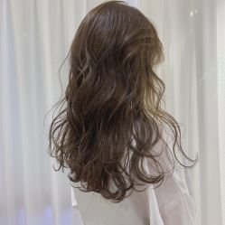 -简法造型·品牌形象店