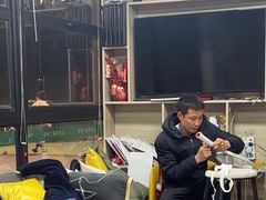 -快网网球俱乐部(徐汇爱建园店)