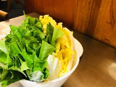 -胡须佬鸡煲四季火锅店(石厦西村直营店)