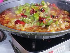 -海盗船. 龙虾烧烤. 酒馆