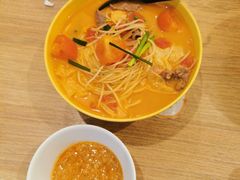 -谭仔米线(皇庭广场店)