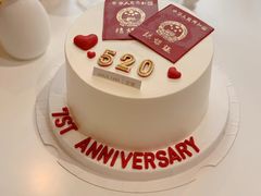 -咖咖熊蛋糕定制·英国蓝风车动物性淡奶油