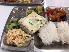 -上海市位育初级中学