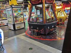 -星际传奇·蹦床海绵池·儿童乐园(大悦城店)