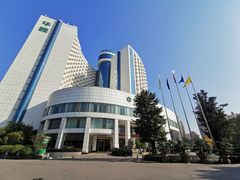 -华雅花园大酒店