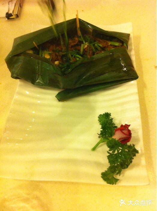 蜜桃餐厅(朝阳大悦城店)蕉叶肥牛图片