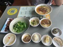 -正一涵老味道名小吃(广汉总店)