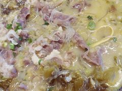 -圣河湾虾饺美食(站前店)