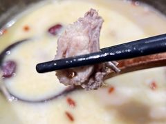 墨脱石锅鸡-敏珠拉姆藏餐·南京厨房(富春江东街店)