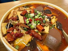 海鲜毛血旺-花舍·新派粤菜·西餐·下午茶(亚运村·鸟巢店)