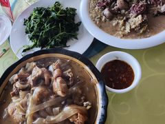 -华龙特色大骨鸡农家菜馆