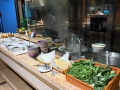 -大中华希尔顿酒店-念自助餐·嗨啤·小龙虾