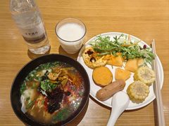 -全季酒店(郑州建设路碧沙岗地铁站店)