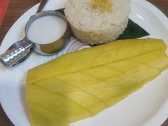 -樾餐厅泰式海鲜火锅(民歌湖店)