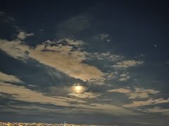 -鬼笑石后山停车场