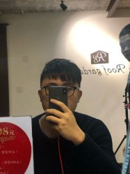 -罗亚帝·NASHOW纳秀形象设计