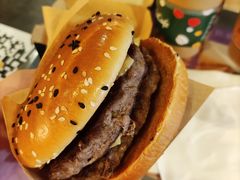 -麦当劳(新王府井店)