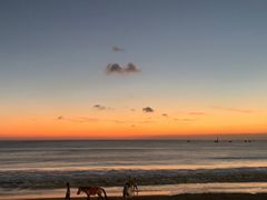 -金巴兰海滩烛光bbq