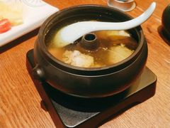 云南经典汽锅鸡-云海肴·汽锅鸡·云南菜(苏州中心店)