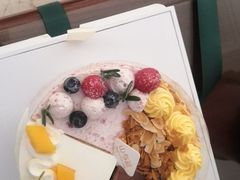 -山与蓝·轻糖鲜果蛋糕(勒泰店)