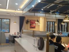 -靓虾二哥长沙地标小龙虾(五一广场店)