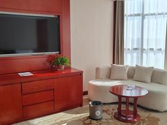 -兴芮温泉度假区