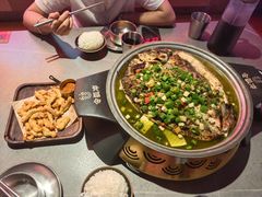 -令狐冲·炭烤活鱼(宝龙店)