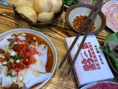 -黔二妞地摊火锅(龙华清湖店)