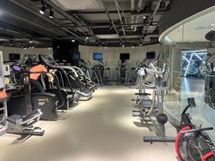 -懒人Club运动健身·运动康复·私教(三迪中心店)