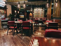-恰餐厅及酒吧 CHAR Bar & Grill (北京丽都皇冠假日店)