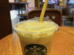 豆奶抹茶拿铁-星巴克(北京南站第三店)