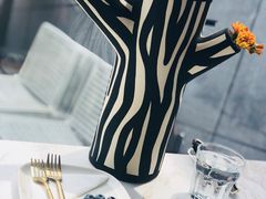 -UNI UNI(环亚凯瑟琳店)