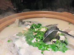 -姜君·千岛湖鱼头馆(浦东大道店)