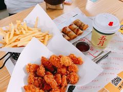 炸鸡块-五月甜品(中山公园店)
