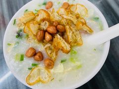 艇仔粥-穗银肠粉店(东川路店)
