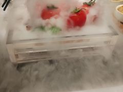 番茄脆菇沙拉-小大董·烤鸭(凤凰汇店)