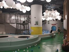 -涨巢·潮玩水疗局