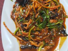 鱼香肉丝-夕阳红小吃(中街大悦城店)