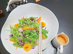 -忆江南·临江鱼馆