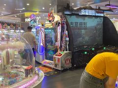 -反斗乐园π·电玩·高空拓展·蹦床(龙华天虹店)