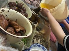 -叶新小吃店(来凤小区总店)