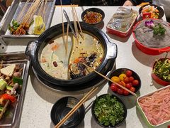 鸳鸯锅-钢管厂五区小郡肝火锅串串香(总店)