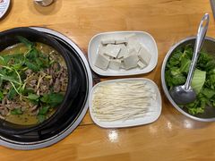 -榕江牛瘪牛肉火锅