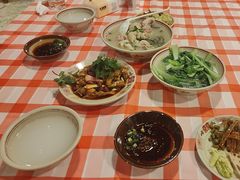 -老方桌烂蹄花川菜馆(九龙坡店)