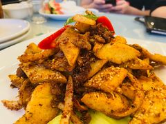 -马尔龙新疆饭店·清真(瑞景店)