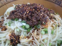 -花溪牛肉米粉(华兴东街店)