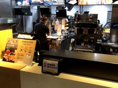 -麦当劳(新世纪环球中心店)