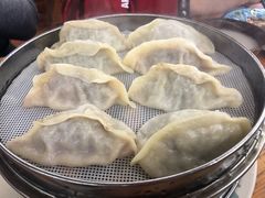 -敖特尔布里亚特美食坊(世纪花苑店)